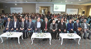 BTÜ'de yapay zekâ sempozyumu: "Gelişen yapay zekâ değil insan zekâsıdır"