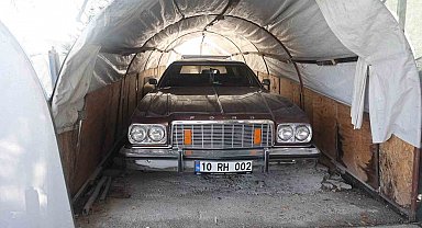 Bu serada sebze değil klasik araba yetişiyor