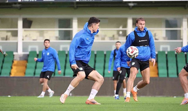 Burhan Eşer: "Bodrum FK armasının olduğu her maç bizim için önemlidir"