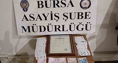 Bursa'da 300 polisle uygulama: Mekanlar denetlendi, kumar masaları çökertildi