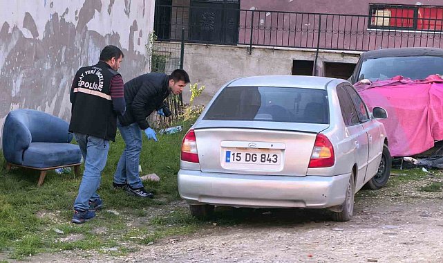 Bursa'da emanet ettiği aracı, kurşunlandığını görünce şok geçirdi