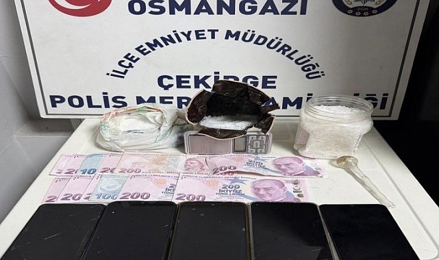 Bursa'da zehir tacirlerine darbe, yüklü miktarda uyuşturucu ele geçirildi