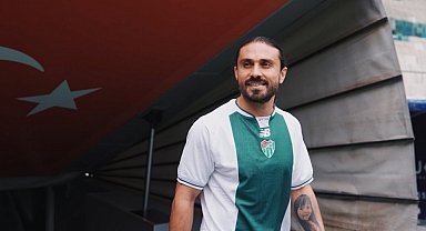 Bursaspor ilk transferini açıkladı Halil Akbunar