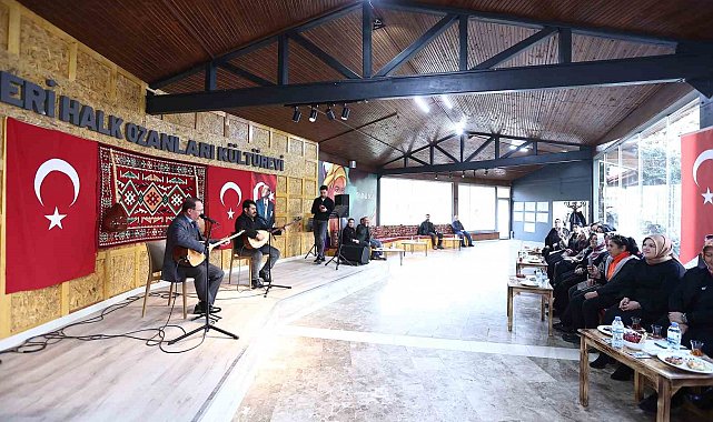 Büyükşehir, 33 kadın muhtarı anlamlı günde bir araya geldi