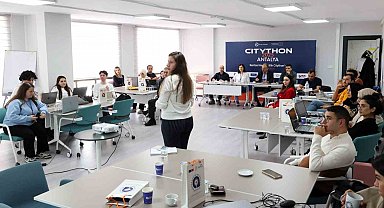 Büyükşehir 'Kentsel Hareketlilik Cityhonu'na ev sahipliği yaptı