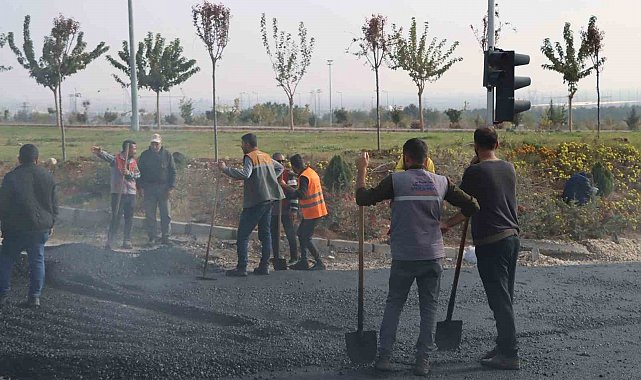 Büyükşehir Belediyesi'nden kent genelinde asfalt çalışması