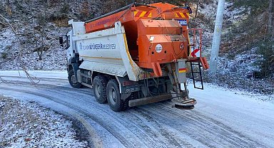 Büyükşehir'in karla mücadelesi başladı