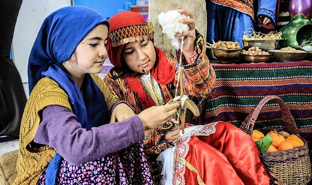 Çamelili minik öğrenciler Yöresel Kültür Şöleninde yöresel kültürlerini öğrendi