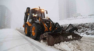 Canik'te karla mücadele