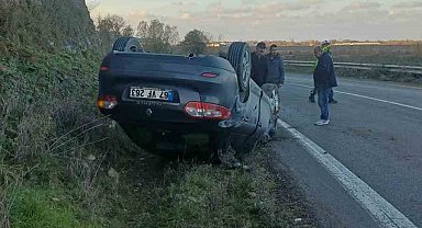 Çaycuma'da otomobil takla atarak durabildi: 1 yaralı