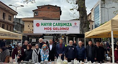 Çaycuma'da "Gazze Yararına Hayır Çarşısı" kuruldu