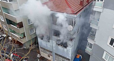 Çekmeköy'de mobilya atölyesinde çıkan yangın korkuttu: 3 katlı bina kullanılamaz hale geldi