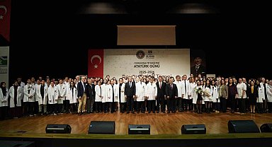 Cerrahpaşa Tıp Fakültesi öğrencileri Bahçelievler'de beyaz önlük giydi