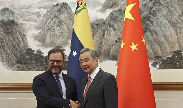 Çin'den Venezuela'ya destek