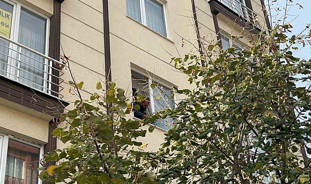 Çorlu'da ikinci kattan düşen 1 yaşındaki bebek ağır yaralandı