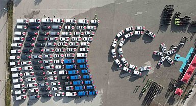 Çorum'da jandarma ve emniyete tahsis edilen 123 yeni araç törenle teslim edildi