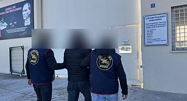 Çorum'da JASAT ekipleri 7 ayrı suçtan aranan firariyi yakaladı