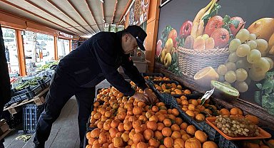 Çorum'da manav ve marketlere sıkı denetim: 105 işetme denetlendi