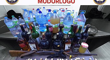 Çorum'da yılbaşı öncesi sahte alkol operasyonu: 3 gözaltı