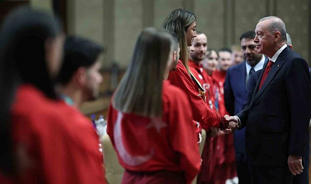Cumhurbaşkanı Erdoğan: "Sporda da Türkiye Yüzyılı hedeflerimize ulaşmak için büyük bir çaba harcıyoruz"