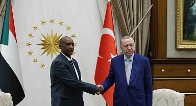 Cumhurbaşkanı Erdoğan, Sudan Egemenlik Konseyi Başkanı el Burhan ile görüştü