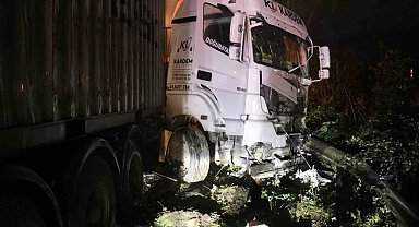 D-650 kara yolunda zincirleme kaza: 12 yaralı