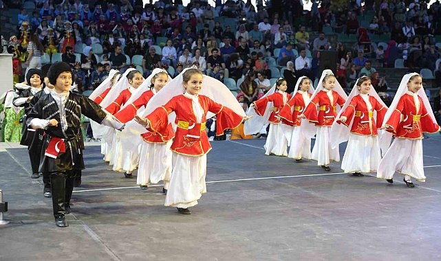 Darıca'da gençler için Kafkas halk oyunları kursu kayıtları başladı