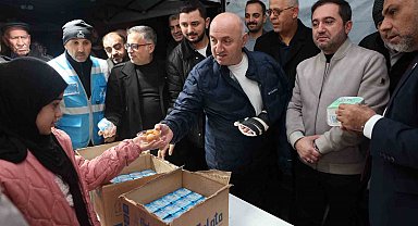 Darıca'da vatandaşlara lokma ikram edildi