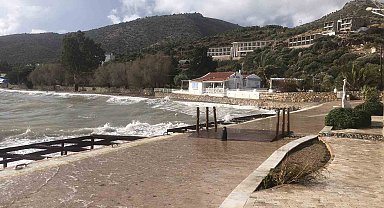 Datça'da sağanak yağış ve fırtına kurumlar teyakkuza geçirdi