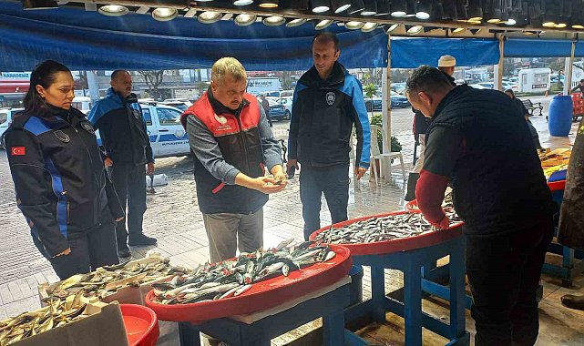 Denetim geldi, gerçek ortaya çıktı: Tezgahtaki balık "kolyoz" çıktı