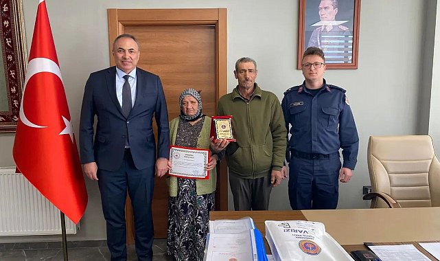 Denizli'de 3 kadın gayrimenkulünü jandarmaya bağışladı