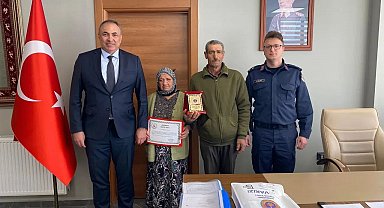 Denizli'de 3 kadın gayrimenkulünü jandarmaya bağışladı