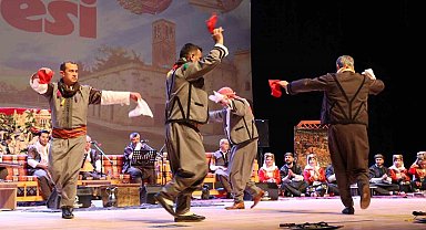 Denizli'de düzenlenen "Urfa Sıra Gecesi" ile kültürler buluştu