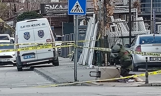 Denizli'de şüpheli valiz kontrollü bir şekilde patlatıldı; içinden kıyafetler çıktı