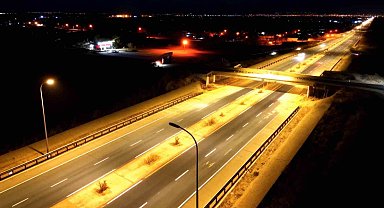 Dicle Elektrik'ten Şanlıurfa-Mardin karayoluna 49 milyon TL'lik aydınlatma