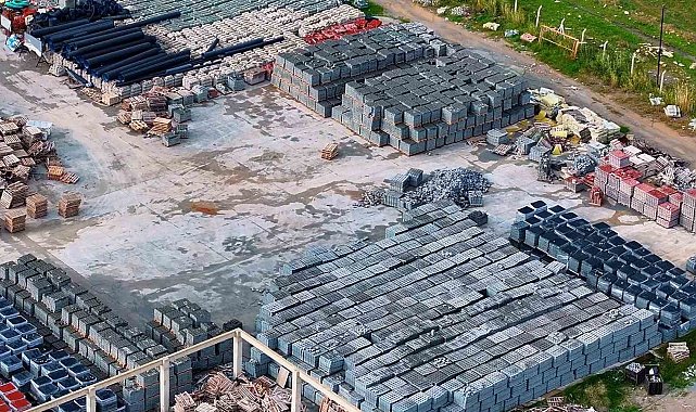 Didim Belediyesi, parke taşlarını kendisi üretiyor