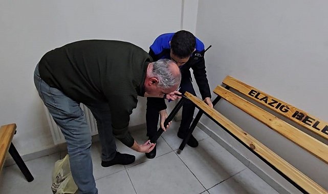 Dilenci yakayı ele verdi, parayı sakladığı yer şaşkına çevirdi