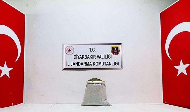 Diyarbakır'da uyuşturucu operasyonu: 32 kilo esrar ele geçirildi