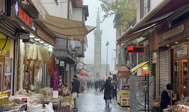 Diyarbakır'ın tarihi mekanlarını sis kapladı, ortaya kartpostallık görüntüler çıktı