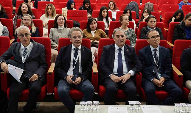 Doç. Dr. İlyas Sarıbaş: "Deprem yönetmeliğimiz iyi, maalesef bu sahaya yansımıyor"