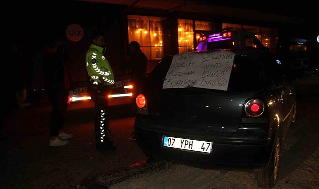 Doğum günü kutlaması yolunda kaza: 4 yaralı