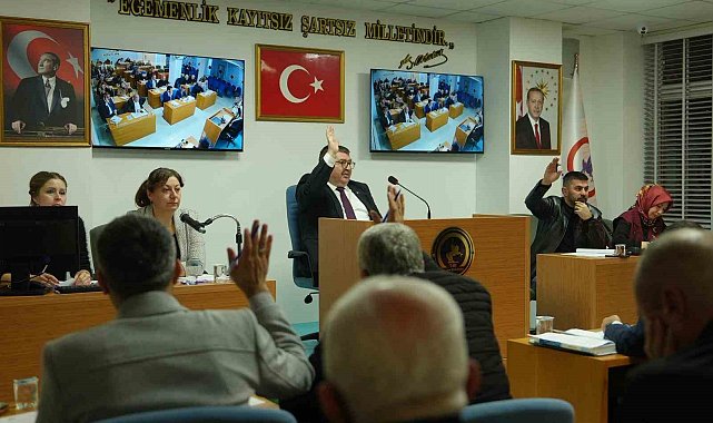 Düzce Belediye Meclisi 2025'in son toplantısını yaptı