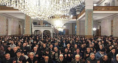 Düzce'de Regaip Kandili idrak edildi