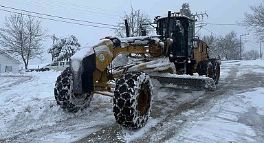 Düzce'de tüm köy yolları trafiğe açık