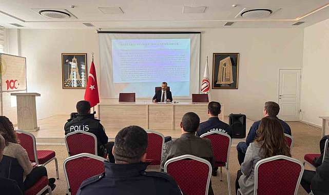 Eceabat'ta bağımlılıkla mücadele için bir araya gelindi