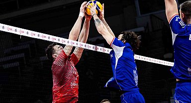 Efeler Ligi: Ziraat Bankkart: 0 - Halkbank: 3