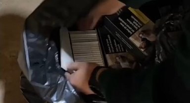 Efeler'de kaçak sigara operasyonu: 2 gözaltı