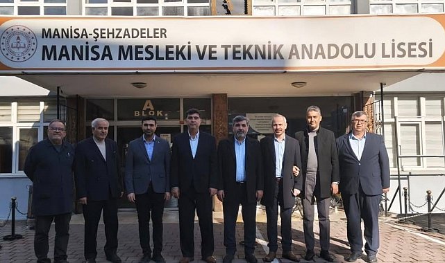 Eğitimcilerin sesi Şehzadeler'de yükseldi