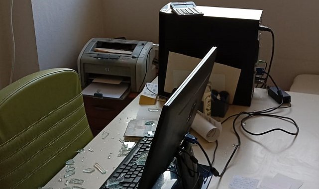 Elazığ'da aile sağlığı merkezine taşlı saldırı, doktora tehdit