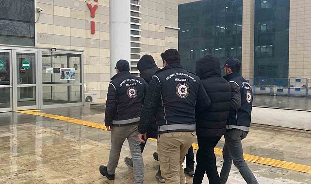 Elazığ'da göçmen kaçakçılığı operasyonu: 16 yabancı uyruklu şahıs yakalandı